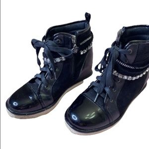 #24 Stuart Weitzman Stylish Wedge Sneaker